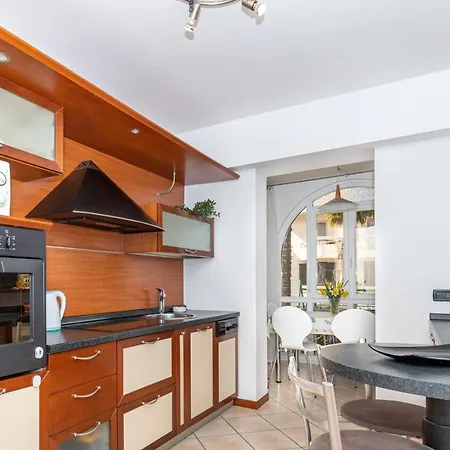 Ada Near The Sea 3* ポレッチ