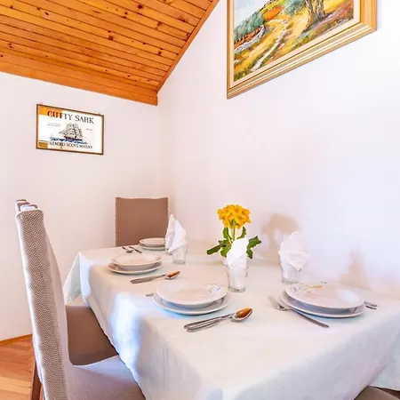 Ada Near The Sea Konukevi